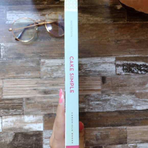 Cake Simple Cookbook - Picture 3 of 8